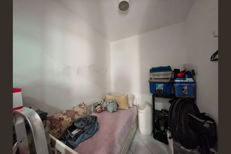 Casa de condomínio à venda com 403m², 5 quartos e 3 vagas Casa de condomínio à venda com 403m², 5 quartos e 3 vagasQuarto de Serviço