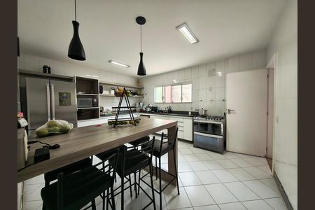 Cozinha de casa de condomínio à venda com 5 quartos, 403m² em Barra da Tijuca, Rio de Janeiro