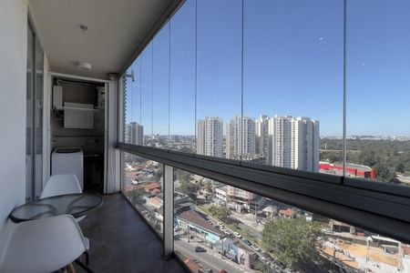 Apartamento para alugar com 38m², 1 quarto e 1 vaga Apartamento para alugar com 38m², 1 quarto e 1 vagaVaranda e Área de Serviço
