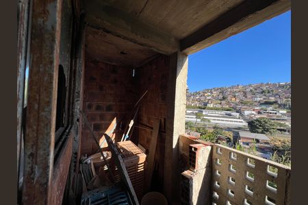 Casa para alugar com 75m², 2 quartos e 1 vaga Casa para alugar com 75m², 2 quartos e 1 vagaSacada