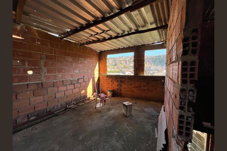 Casa para alugar com 75m², 2 quartos e 1 vaga Casa para alugar com 75m², 2 quartos e 1 vagaTerraço