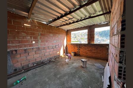 Casa para alugar com 75m², 2 quartos e 1 vaga Casa para alugar com 75m², 2 quartos e 1 vagaTerraço