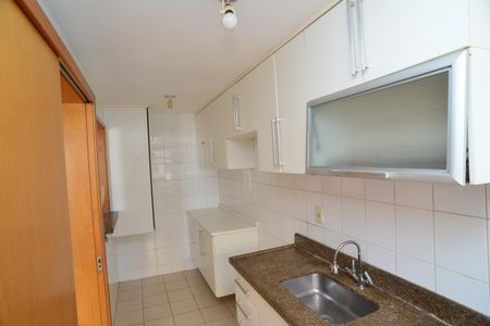 Apartamento para alugar com 65m², 2 quartos e 1 vaga Apartamento para alugar com 65m², 2 quartos e 1 vagaCozinha