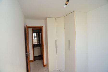 Apartamento para alugar com 65m², 2 quartos e 1 vaga Apartamento para alugar com 65m², 2 quartos e 1 vagaQuarto