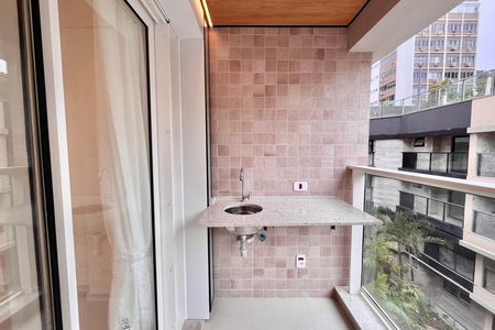 Varanda de apartamento para alugar com 2 quartos, 68m² em Gávea, Rio de Janeiro