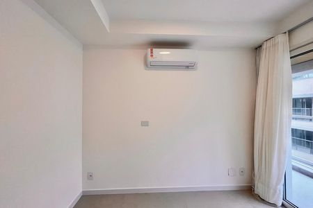 Apartamento para alugar com 68m², 2 quartos e 1 vaga