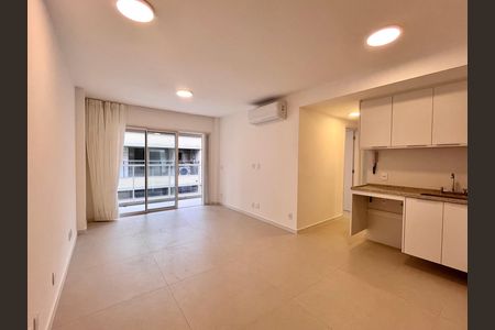 Apartamento para alugar com 68m², 2 quartos e 1 vaga Apartamento para alugar com 68m², 2 quartos e 1 vagaSala