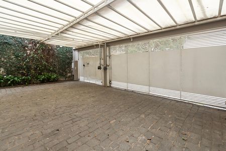 Garagem de casa à venda com 3 quartos, 190m² em Vila Cordeiro, São Paulo