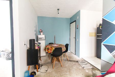 Sala de apartamento à venda com 2 quartos, 42m² em Guaianases, São Paulo