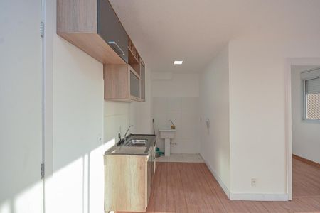 Cozinha de apartamento para alugar com 2 quartos, 36m² em Socorro, São Paulo