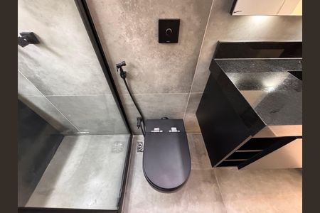 Casa de condomínio à venda com 364m², 4 quartos e 3 vagas Casa de condomínio à venda com 364m², 4 quartos e 3 vagasSuíte 2 - Banheiro