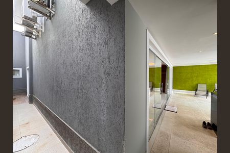 Casa de condomínio à venda com 364m², 4 quartos e 3 vagas Casa de condomínio à venda com 364m², 4 quartos e 3 vagasÁrea de Serviço