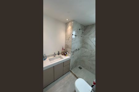 Apartamento para alugar com 75m², 1 quarto e 1 vaga Apartamento para alugar com 75m², 1 quarto e 1 vagaBanheiro