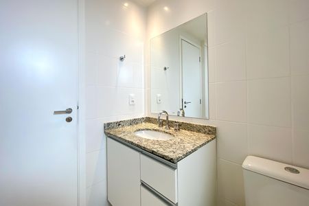 Apartamento à venda com 74m², 2 quartos e 2 vagas Apartamento à venda com 74m², 2 quartos e 2 vagasBanheiro