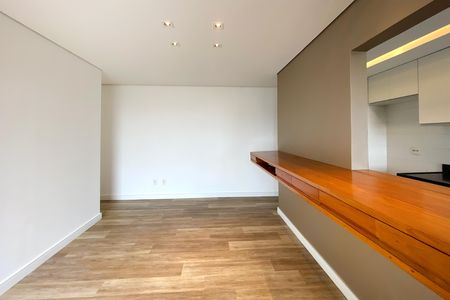 Apartamento à venda com 74m², 2 quartos e 2 vagas Apartamento à venda com 74m², 2 quartos e 2 vagasSala