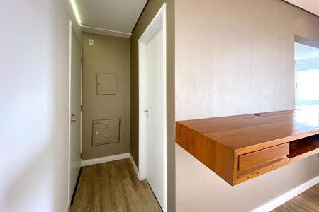 Apartamento à venda com 74m², 2 quartos e 2 vagas Apartamento à venda com 74m², 2 quartos e 2 vagasHall de entrada