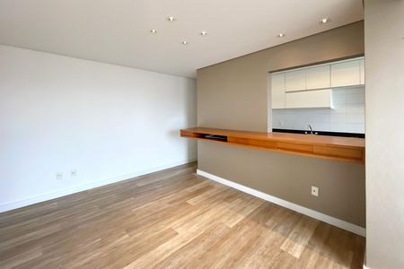 Apartamento à venda com 74m², 2 quartos e 2 vagas Apartamento à venda com 74m², 2 quartos e 2 vagasSala