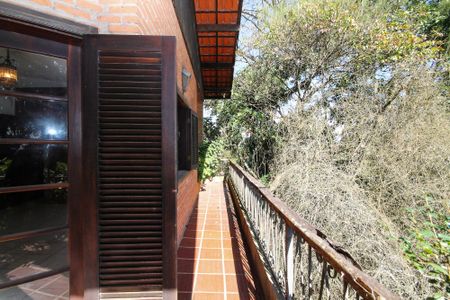 Casa para alugar com 890m², 6 quartos e 6 vagas Casa para alugar com 890m², 6 quartos e 6 vagasVaranda Suíte 1