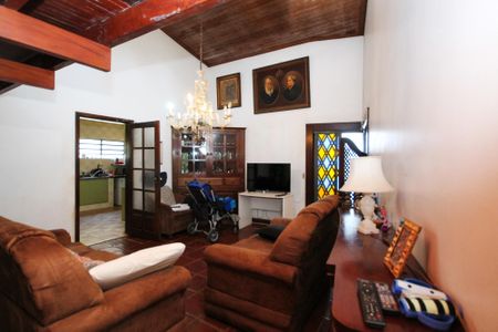 Casa para alugar com 890m², 6 quartos e 6 vagas Casa para alugar com 890m², 6 quartos e 6 vagasSala 3