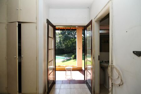 Casa para alugar com 890m², 6 quartos e 6 vagas Casa para alugar com 890m², 6 quartos e 6 vagasVaranda Suíte 2