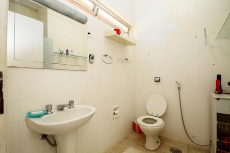Casa para alugar com 890m², 6 quartos e 6 vagas Casa para alugar com 890m², 6 quartos e 6 vagasBanheiro Suíte 2