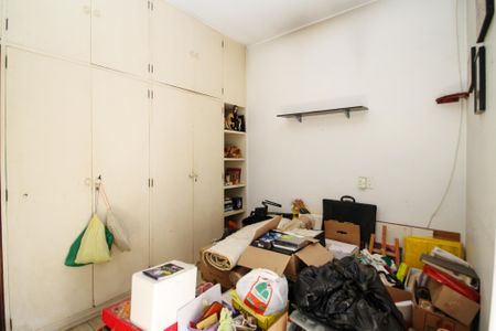 Casa para alugar com 890m², 6 quartos e 6 vagas Casa para alugar com 890m², 6 quartos e 6 vagasQuarto 1