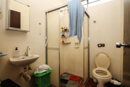 Casa para alugar com 890m², 6 quartos e 6 vagas Casa para alugar com 890m², 6 quartos e 6 vagasBanheiro de Serviço