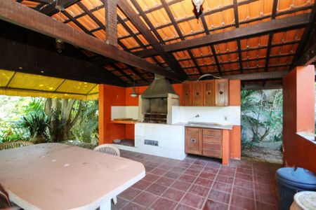 Casa para alugar com 890m², 6 quartos e 6 vagas Casa para alugar com 890m², 6 quartos e 6 vagasChurrasqueira