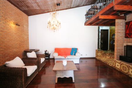 Casa para alugar com 890m², 6 quartos e 6 vagas Casa para alugar com 890m², 6 quartos e 6 vagasSala 2