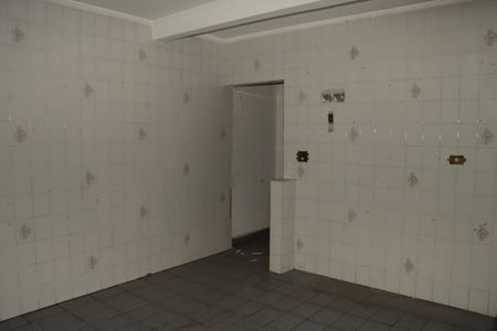 Cozinha de casa à venda com 2 quartos, 125m² em Vila Paulo Silas, São Paulo