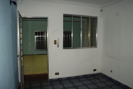 Sala de casa à venda com 2 quartos, 125m² em Vila Paulo Silas, São Paulo