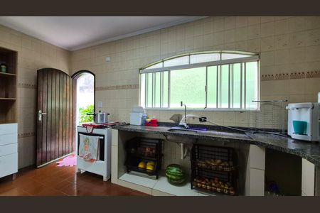 Cozinha de casa para alugar com 4 quartos, 182m² em Vila Humaita, Santo André