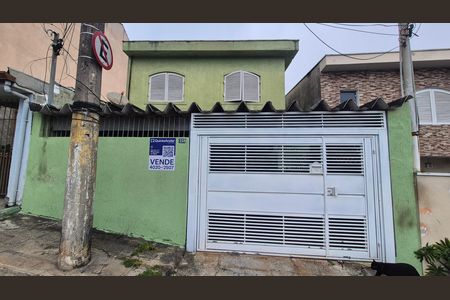 Fachada de casa para alugar com 4 quartos, 182m² em Vila Humaita, Santo André