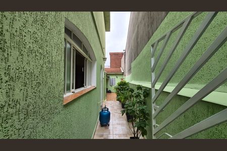 Casa para alugar com 182m², 4 quartos e 2 vagas Casa para alugar com 182m², 4 quartos e 2 vagasCorredor