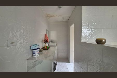 Casa para alugar com 182m², 4 quartos e 2 vagas Casa para alugar com 182m², 4 quartos e 2 vagasBanheiro