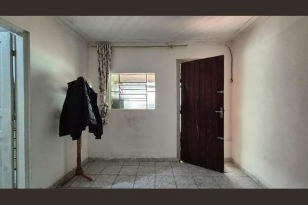Casa para alugar com 182m², 4 quartos e 2 vagas Casa para alugar com 182m², 4 quartos e 2 vagasSala