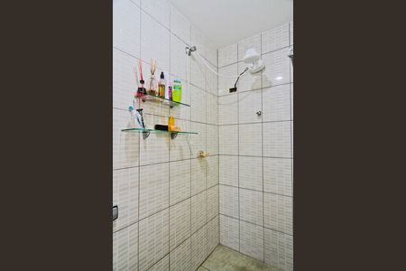 Casa à venda com 268m², 4 quartos e 2 vagas Casa à venda com 268m², 4 quartos e 2 vagasCasa 2 - banheiro