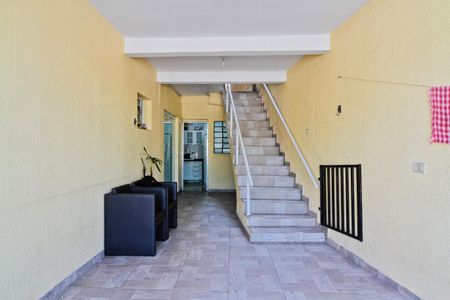 Casa à venda com 268m², 4 quartos e 2 vagas Casa à venda com 268m², 4 quartos e 2 vagasÁrea externa