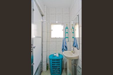 Casa à venda com 268m², 4 quartos e 2 vagas Casa à venda com 268m², 4 quartos e 2 vagasCasa 2 - banheiro