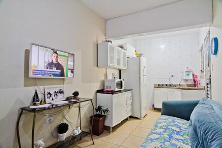 Casa à venda com 268m², 4 quartos e 2 vagas Casa à venda com 268m², 4 quartos e 2 vagasCasa 3