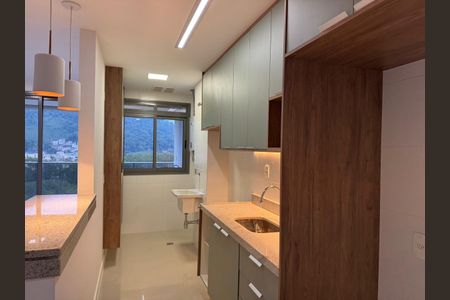 Apartamento para alugar com 85m², 2 quartos e 1 vaga Apartamento para alugar com 85m², 2 quartos e 1 vagaCozinha
