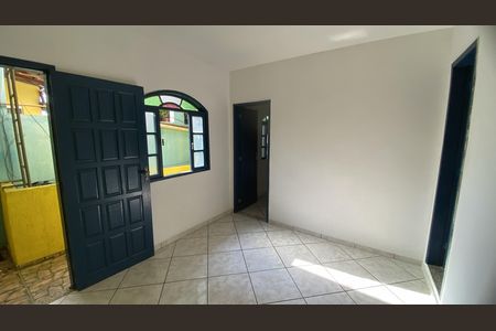 Casa para alugar com 40m², 1 quarto e sem vaga Casa para alugar com 40m², 1 quarto e sem vagaSala