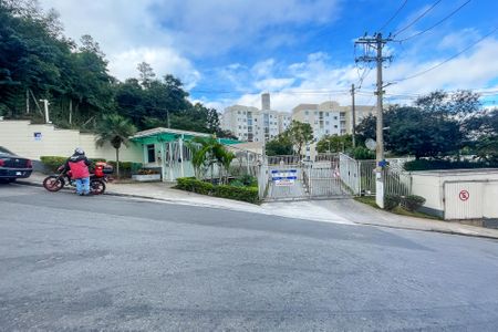 Fachada Condomínio de apartamento para alugar com 2 quartos, 52m² em Jardim Monte Santo, Cotia