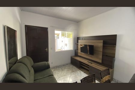 Sala de casa para alugar com 1 quarto, 40m² em São Cristóvão, Cabo Frio