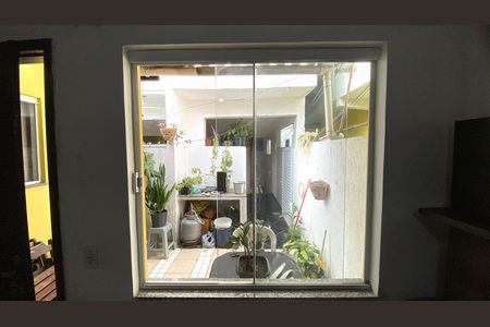 Casa para alugar com 40m², 1 quarto e sem vaga Casa para alugar com 40m², 1 quarto e sem vagaSala