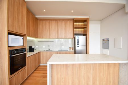 cozinha de apartamento para alugar com 1 quarto, 54m² em Pinheiros, São Paulo