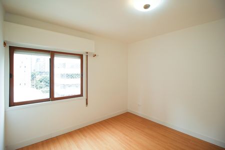 Apartamento para alugar com 81m², 2 quartos e 1 vaga Apartamento para alugar com 81m², 2 quartos e 1 vagaQuarto 2