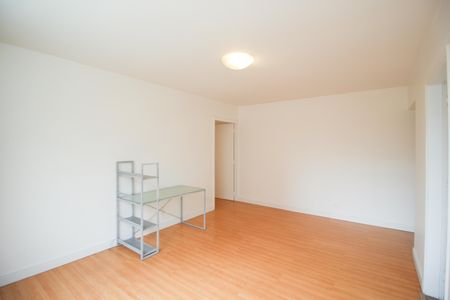 Sala de apartamento para alugar com 2 quartos, 81m² em Vila Olímpia, São Paulo
