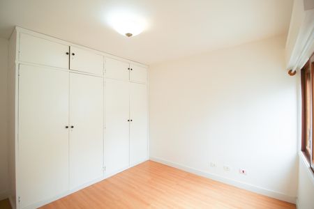 Apartamento para alugar com 81m², 2 quartos e 1 vaga Apartamento para alugar com 81m², 2 quartos e 1 vagaQuarto 2