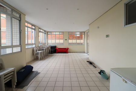 Apartamento para alugar com 70m², 3 quartos e 2 vagasÁrea comum - Salão de festas